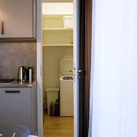 Brand New Cosy 1 Bd Apt. In Nido * Is All You Need Apartment *