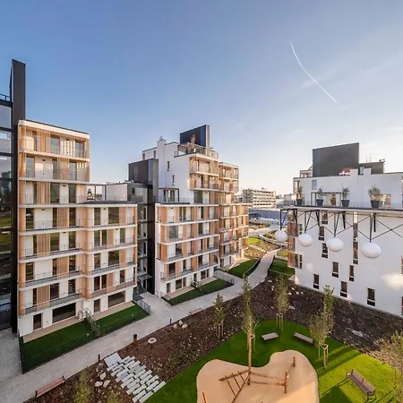 Apartment Brand New Cosy 1 Bd Apt. In Nido * Is All You Need
